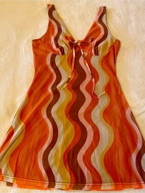 Cider Retro Wave Mini Dress in Orange, Brown, Yellow